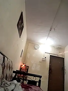 sushilbhosale667 online show from September 22, 2025, 10:39 am