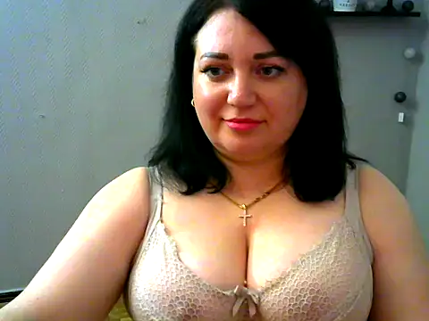 AmanaGi online show from January 10, 2025, 12:47 pm