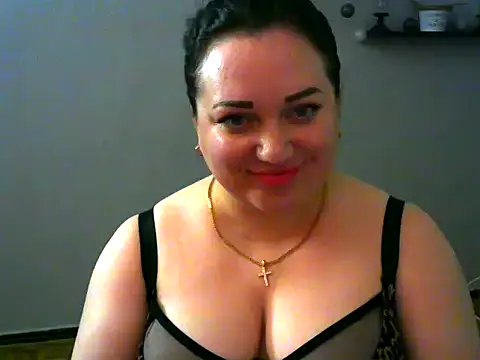 AmanaGi online show from March 3, 2025, 4:46 pm