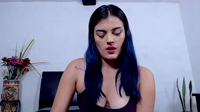 AikoTailor online show from September 15, 2025, 6:08 pm