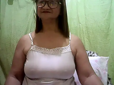 ScorpionLove12 online show from April 8, 2026, 3:12 pm