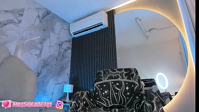 Katemoss70 online show from March 16, 2025, 3:28 pm