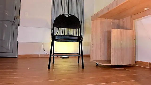 Snapshot of ArchieCollins chatting on February 14, 2025, 3:11 am ArchieCollins online show from February 14, 2025, 3:11 am