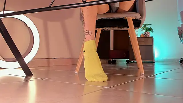 Snapshot of ArchieCollins chatting on November 23, 2025, 4:23 am ArchieCollins online show from November 23, 2025, 4:23 am