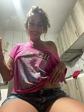 Snapshot of RAIRAsexy chatting on February 9, 2025, 11:57 pm RAIRAsexy online show from February 9, 2025, 11:57 pm