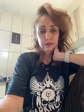 Snapshot of RAIRAsexy chatting on November 21, 2025, 8:07 pm RAIRAsexy online show from November 21, 2025, 8:07 pm