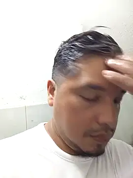 Vulckano43 online show from June 26, 2026, 7:29 pm