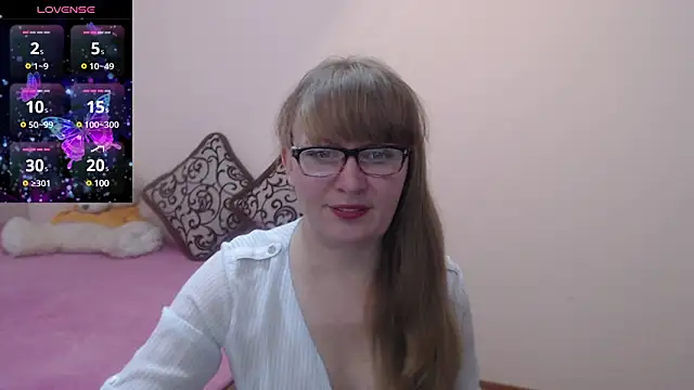 MargotLot online show from March 13, 2025, 4:38 am