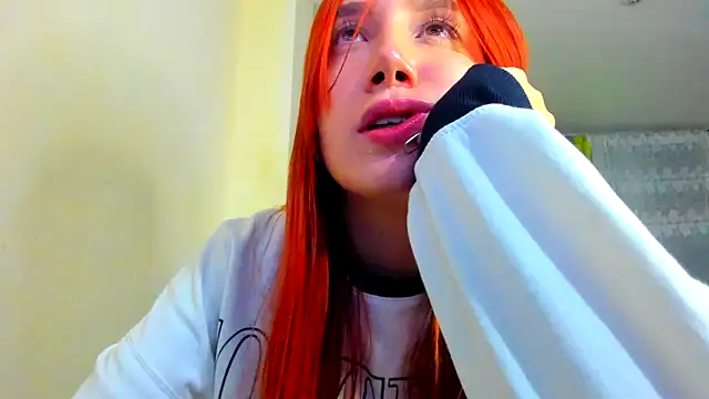 Snapshot of horny__molly_ chatting on January 16, 2025, 12:23 am horny  molly  online show from January 16, 2025, 12:23 am