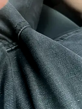 Snapshot of Perwers_41 chatting on September 8, 2025, 5:01 pm Perwers 41 online show from September 8, 2025, 5:01 pm