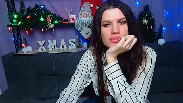 MilaLoona online show from December 23, 2024, 10:32 am