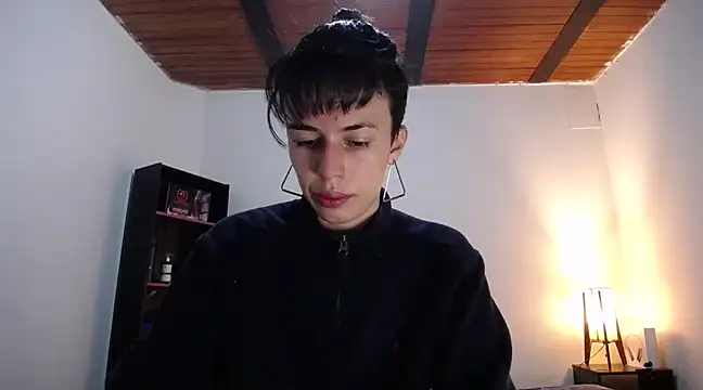 Snapshot of Cocain_Atenea chatting on March 18, 2025, 1:09 pm Cocain Atenea online show from March 18, 2025, 1:09 pm