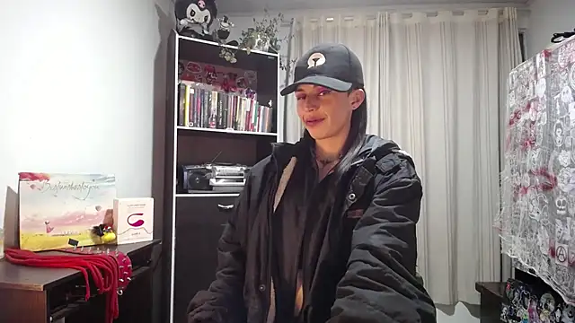 Snapshot of Cocain_Atenea chatting on October 4, 2025, 12:41 am Cocain Atenea online show from October 4, 2025, 12:41 am