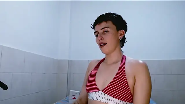 Cocain Atenea online show from April 7, 2026, 7:36 pm