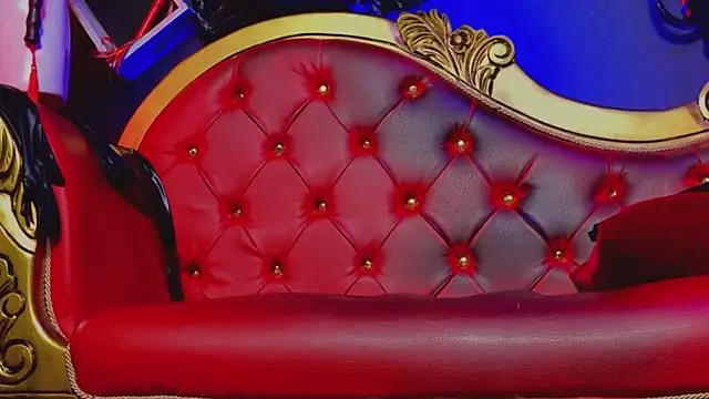 PerlaDivaio online show from February 19, 2025, 2:01 pm