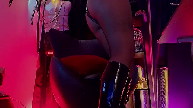 PerlaDivaio online show from January 8, 2026, 12:07 pm