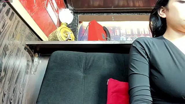 dayra angels online show from March 10, 2025, 9:18 pm