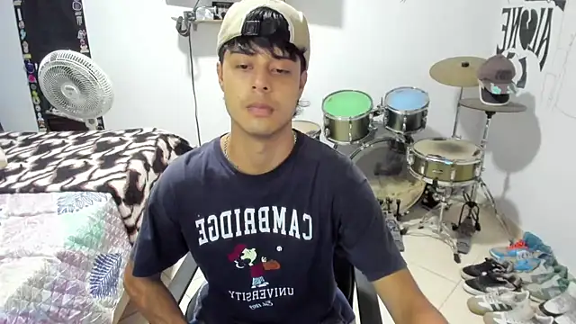 Zack falcon online show from October 21, 2025, 3:29 am