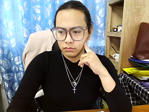 Your PrettyGirlxxx online show from May 8, 2026, 12:27 am