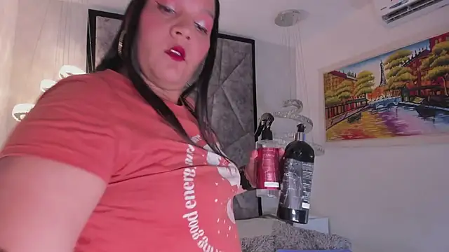 AmandaNordby  online show from January 28, 2025, 10:23 pm