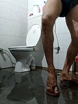 Desi Rider Aadi online show from February 4, 2026, 8:09 am