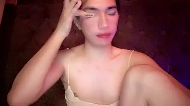 QUEEN LILITH online show from November 18, 2025, 8:08 am