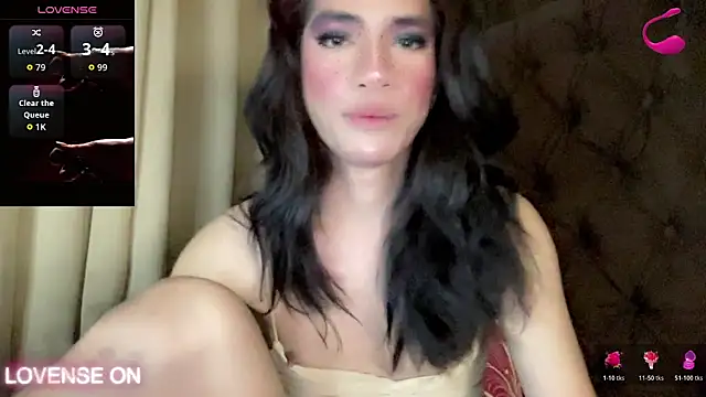 QUEEN LILITH online show from April 14, 2026, 5:02 am