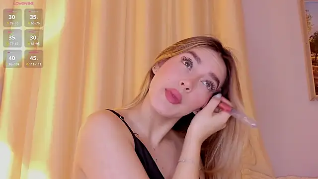 Assh lee  online show from March 20, 2026, 12:54 pm