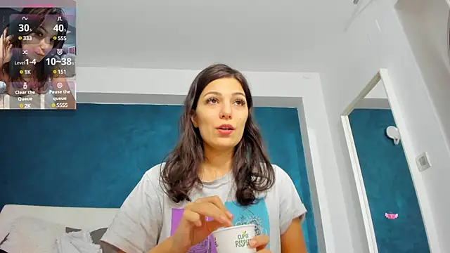 Anna Lewis online show from February 20, 2025, 8:25 pm