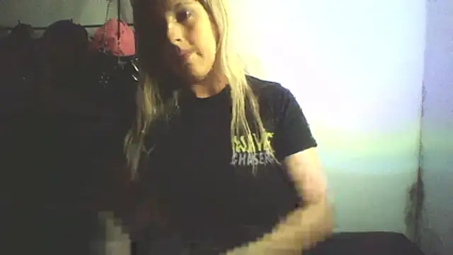 Snapshot of La_pauli_latina chatting on May 15, 2026, 3:57 am La pauli latina online show from May 15, 2026, 3:57 am