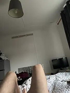 locallad88 online show from December 20, 2024, 3:10 pm