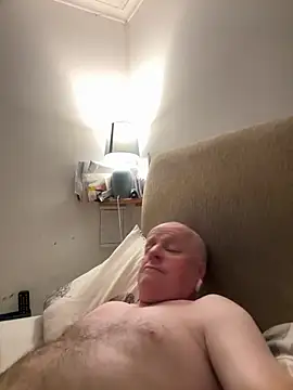 locallad88 online show from September 14, 2025, 9:25 pm