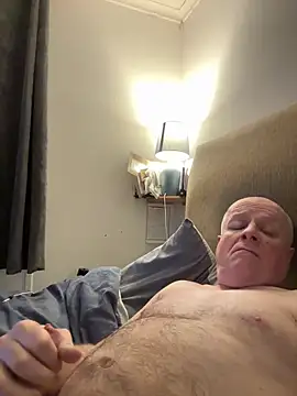 locallad88 online show from February 9, 2026, 8:46 pm