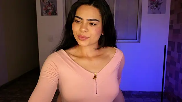 Snapshot of sexyladyy_ chatting on February 3, 2025, 11:09 am sexyladyy online show from February 3, 2025, 11:09 am