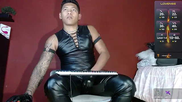 TomLover 12 online show from February 16, 2025, 9:59 pm