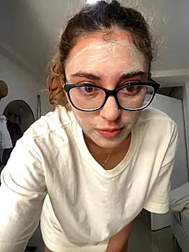 Snapshot of missrubijasper chatting on November 21, 2025, 5:44 pm missrubijasper online show from November 21, 2025, 5:44 pm