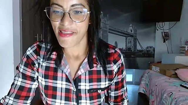 kateleyagrey online show from January 17, 2025, 10:56 pm