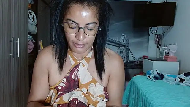 kateleyagrey online show from January 26, 2025, 11:17 am