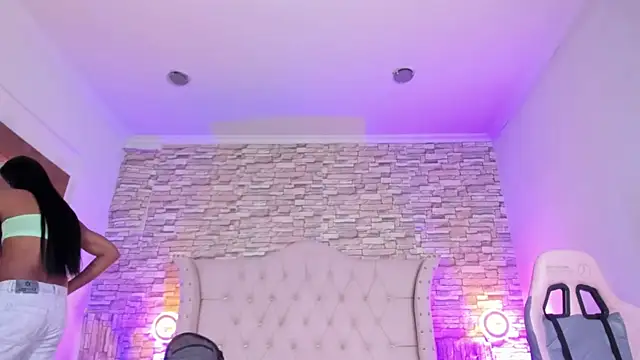 Lucia-sex online show from January 10, 2026, 7:48 pm