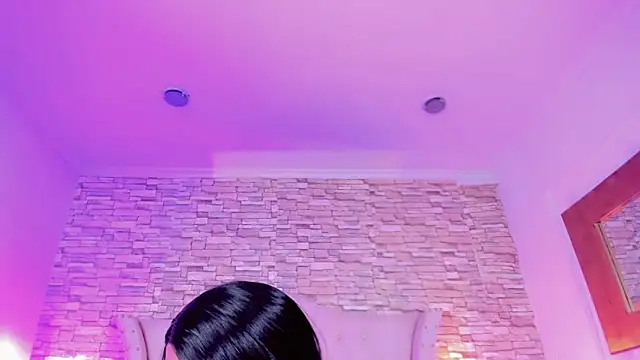 Lucia-sex online show from March 13, 2026, 8:37 pm