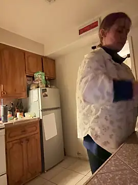 ClumsyLink online show from February 11, 2026, 12:43 pm