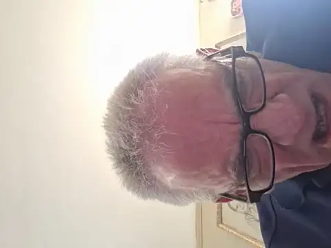 Snapshot of highstepper500 chatting on September 9, 2025, 9:58 pm highstepper500 online show from September 9, 2025, 9:58 pm