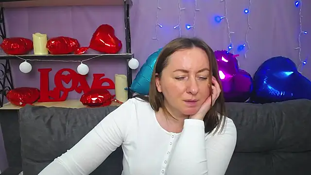 Snapshot of Abby_Taylorr chatting on February 23, 2025, 4:24 pm Abby Taylorr online show from February 23, 2025, 4:24 pm