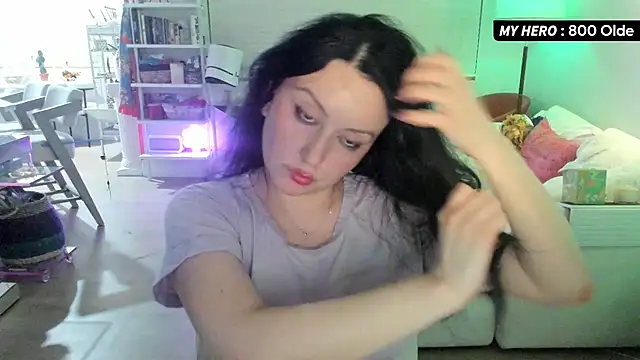 Snapshot of Vesaaa chatting on October 8, 2025, 3:15 am Vesaaa online show from October 8, 2025, 3:15 am