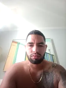 matteosantos online show from October 2, 2025, 1:29 pm