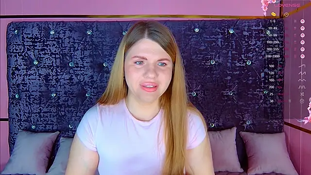 NoraBigAss online show from April 8, 2026, 2:22 am