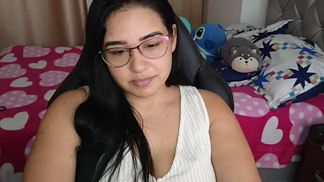 Snapshot of _anastasia chatting on February 6, 2025, 9:28 pm  anastasia online show from February 6, 2025, 9:28 pm