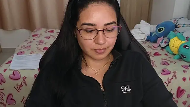 Snapshot of _anastasia chatting on February 13, 2025, 11:15 pm  anastasia online show from February 13, 2025, 11:15 pm