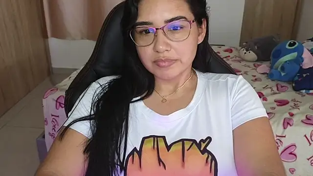 Snapshot of _anastasia chatting on February 16, 2025, 12:19 am  anastasia online show from February 16, 2025, 12:19 am