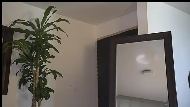 TatianaMlf online show from February 4, 2026, 1:17 pm